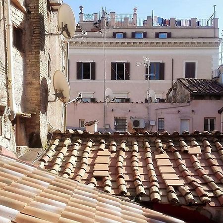 Delizioso Appartamento A Campo De' Fiori روما المظهر الخارجي الصورة